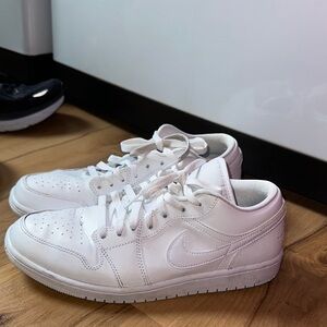 Nike Classic White Sneakers